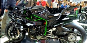 Lire la suite à propos de l’article Moto la plus rapide du monde : les records officiels