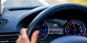 Lire la suite à propos de l’article Régime moteur à 130 km/h